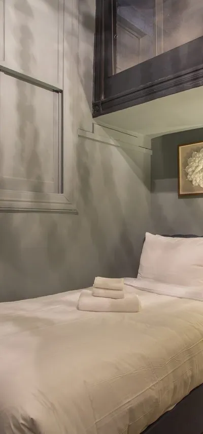 Private room in New York
