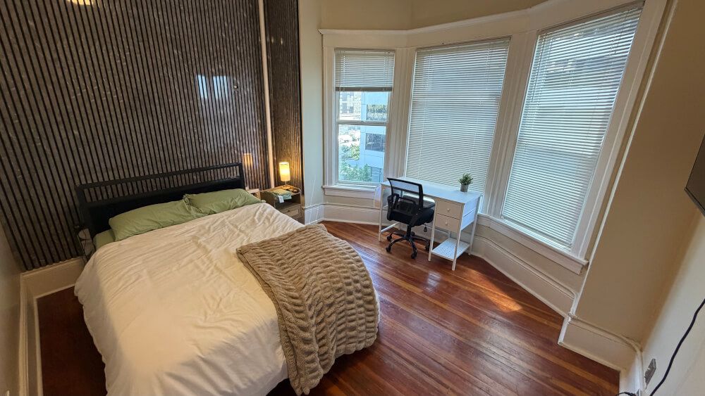 Comfortable Stay in Downtown Seattle