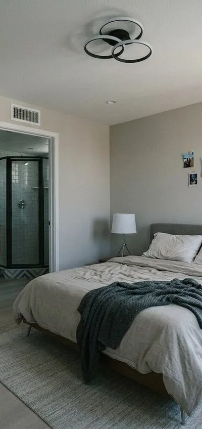 Private room in Central LA