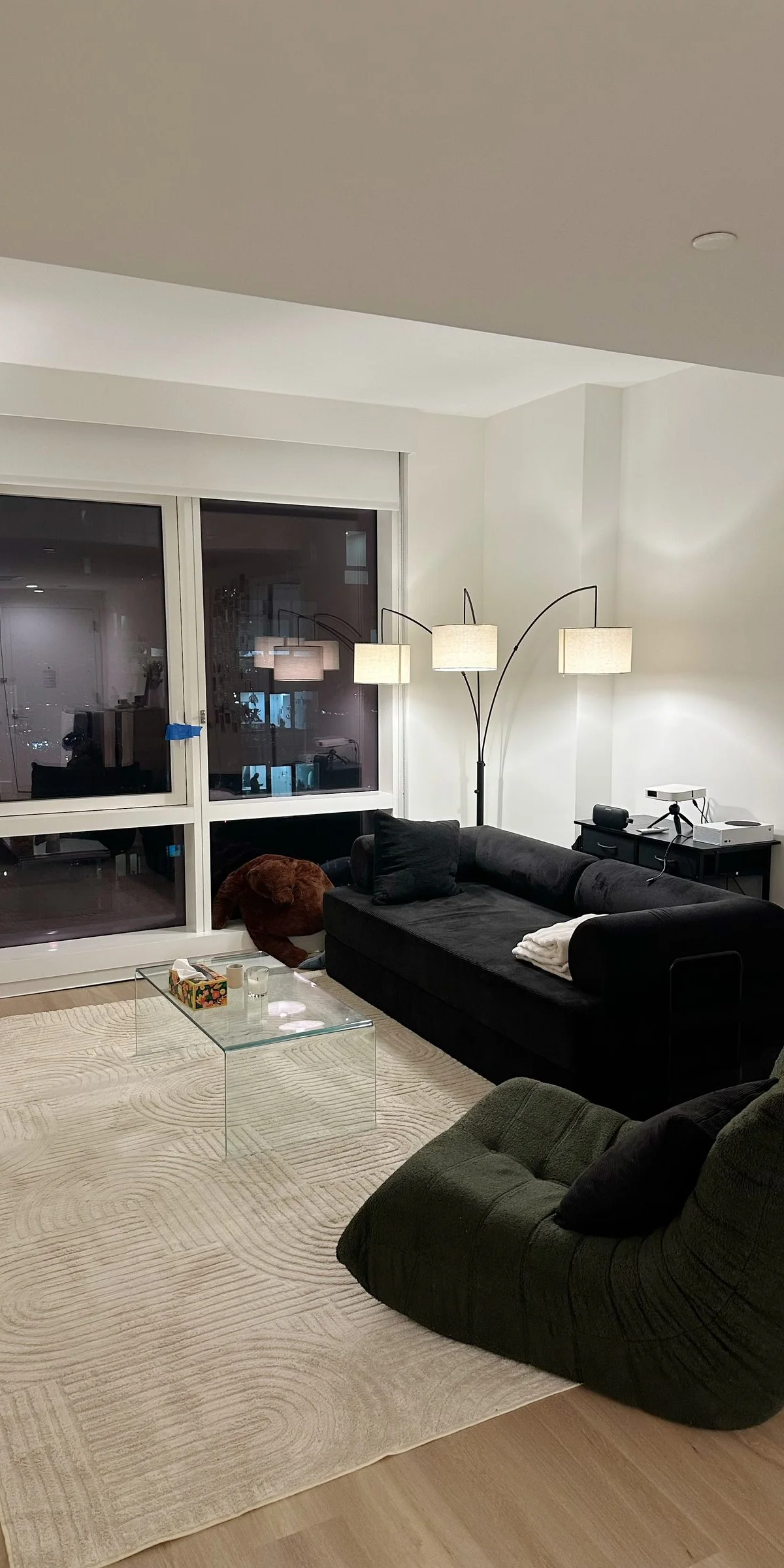 Big& Cozy 2B1B in LIC