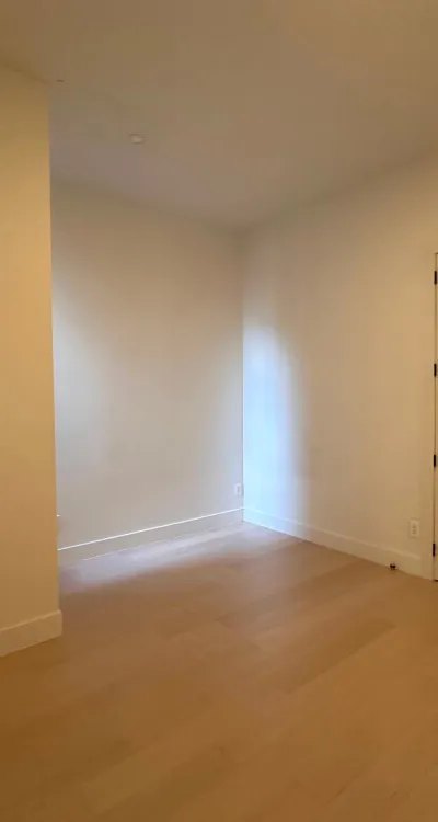 Stunning UWS Amsterdam Ave Deluxe Studio