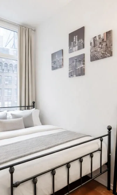 Broadway Collection (512)