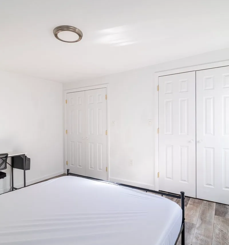 Private room in South Boston