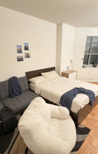 Newport Pacific | Spacious Furnished Room | 3 Min Walk to PATH | Doorman