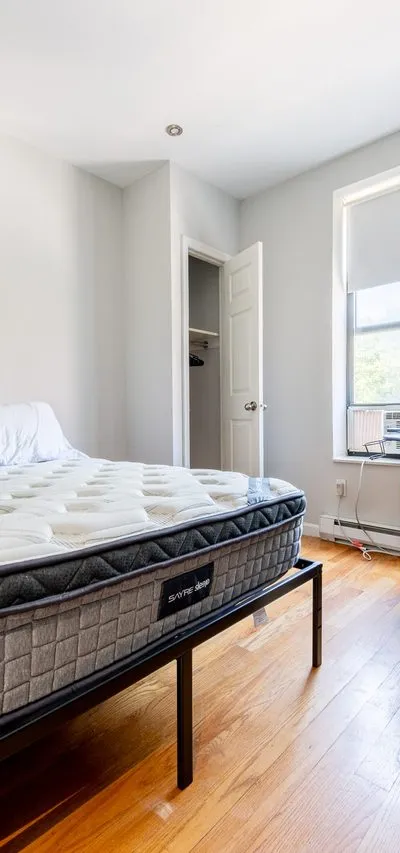 Private room in New York
