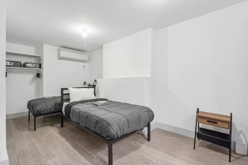 Furnished shared bedroom in Brooklyn apartment