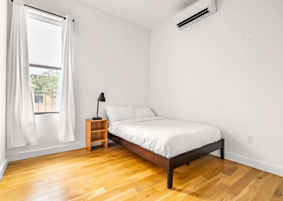 Private room in Ridgewood