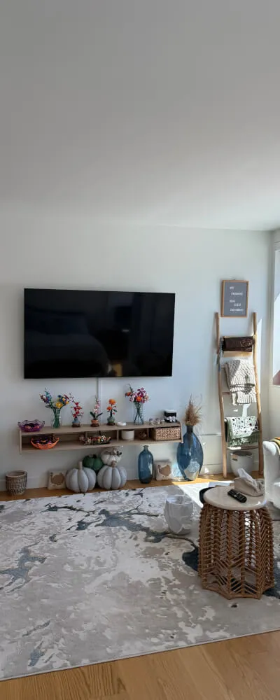 Luxury High-Floor Furnished Studio – Greenpoint Waterfront