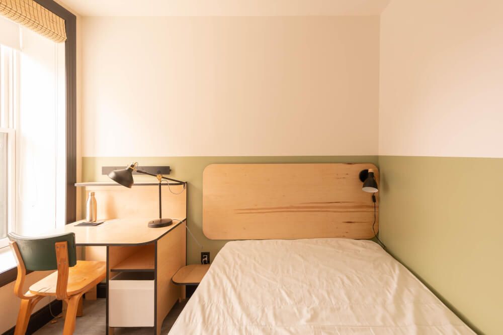 Cozy Private Bedroom in a Gorgeous Coliving House - Crown 907 - 3 MONTH MINIMUM - Bedroom 3