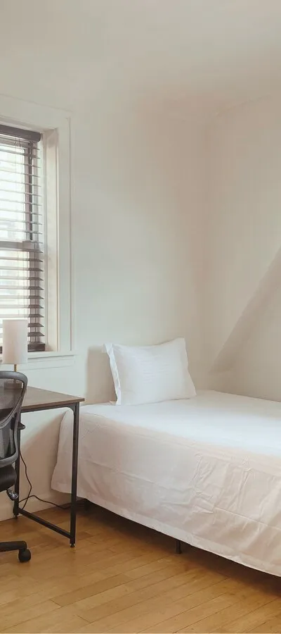 Room in Jackson Heights 4BR1.5BA near 90St Station
