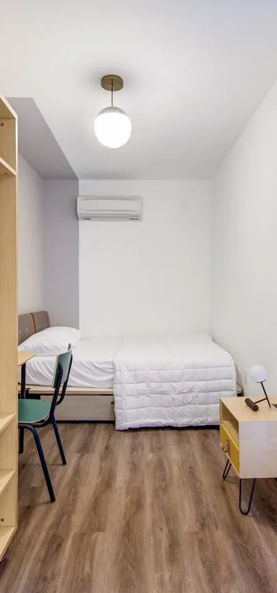 Private Room in Williamsburg