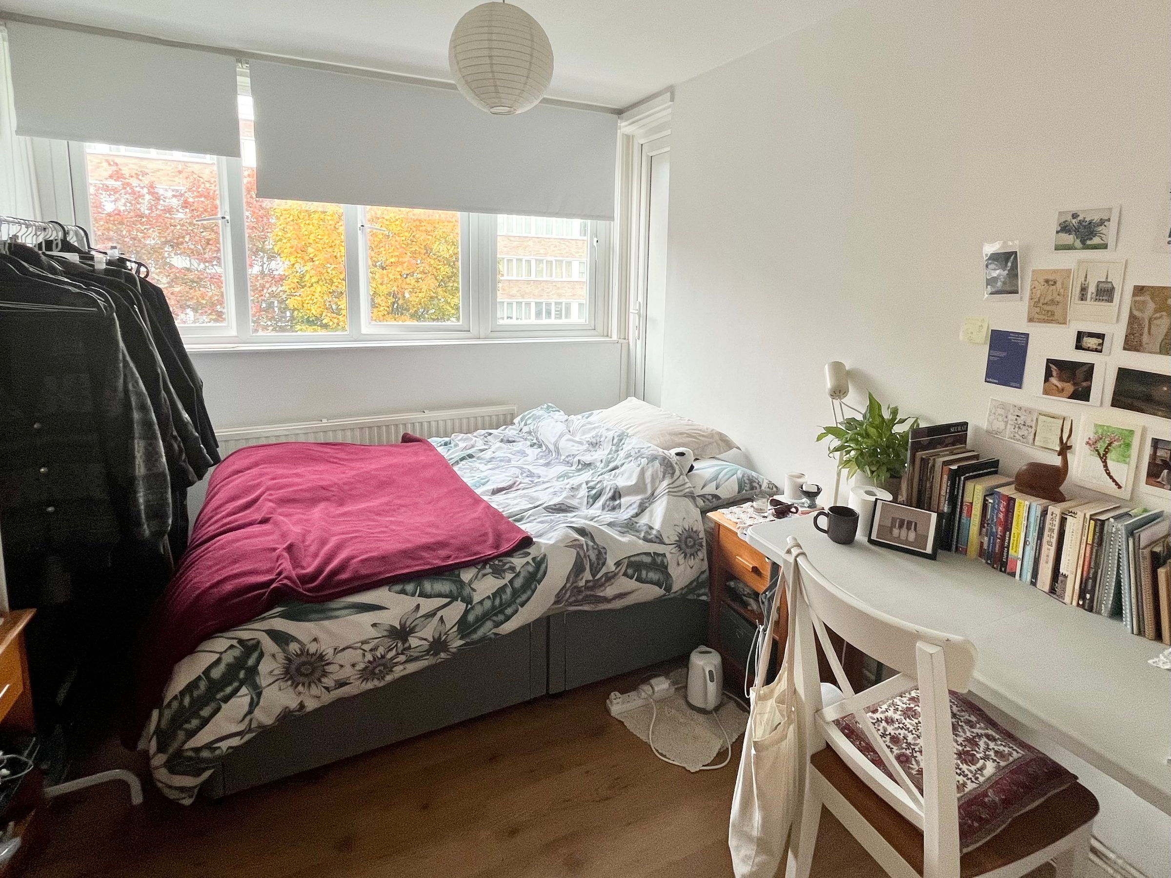 Bright cozy room in Shadwell