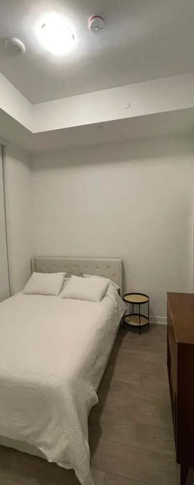 Dreamy King West 1+1 Penthouse Suit (Entertainment District)