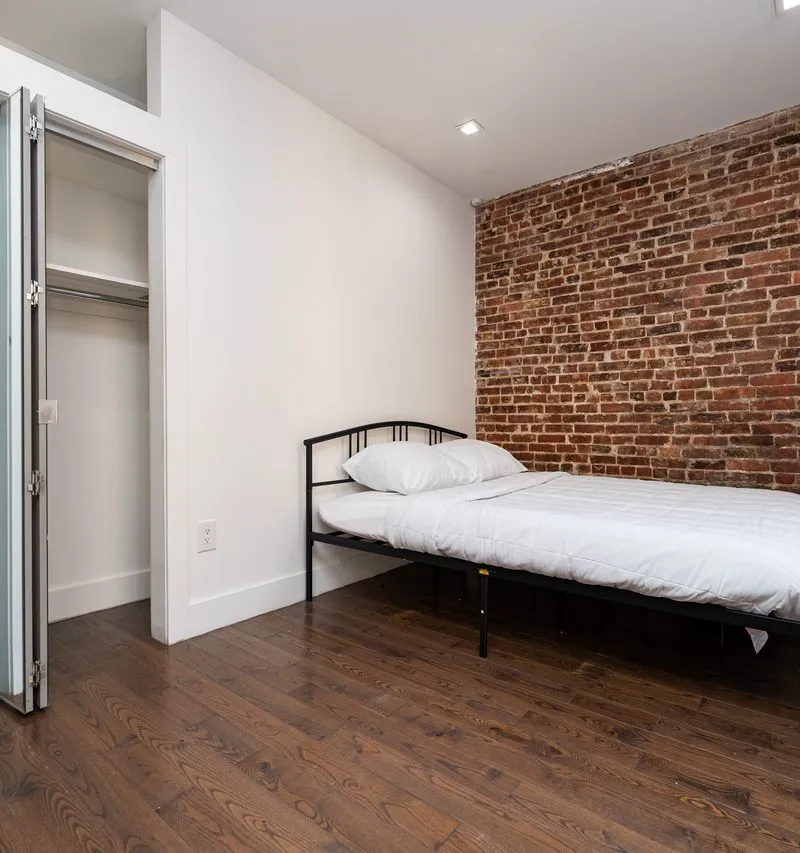 Private room in New York