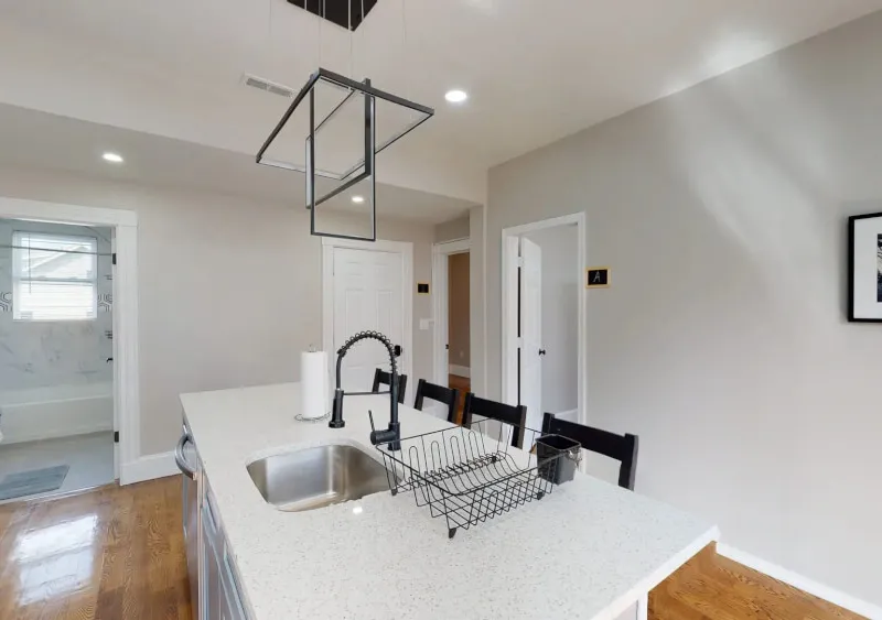 Private room in Fort Hill