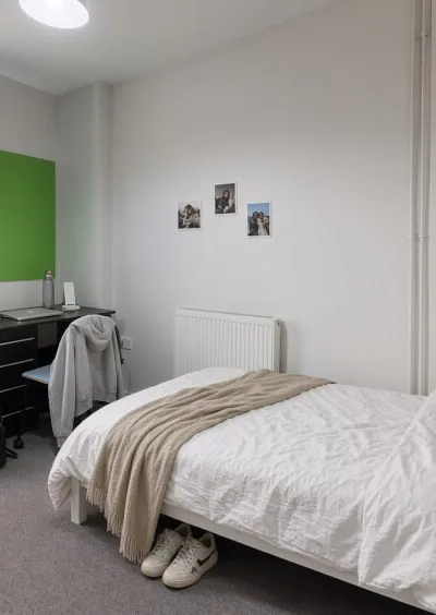 Cozy Small Single at Handel Mansions (All Bills & Free Laundry Included) | 10 Min Walk to UCL!