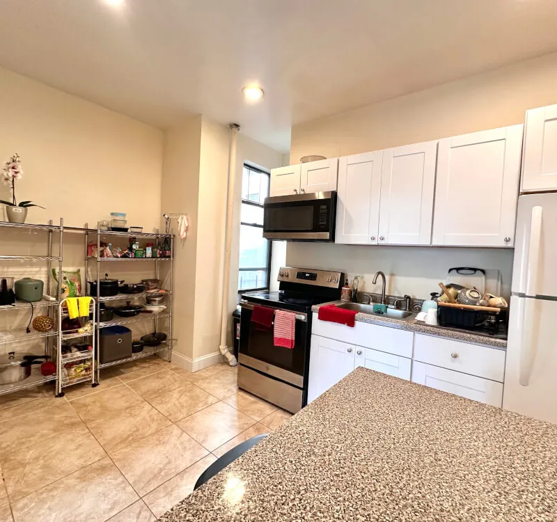 Quiet Clean Riverside Unit 39
