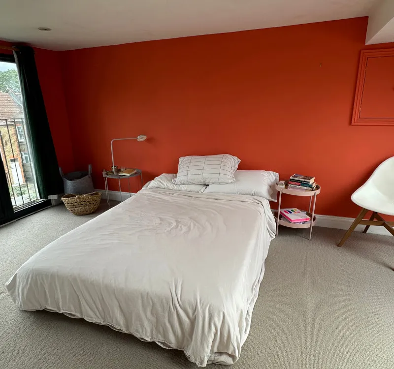 Spacious private double room in Walthamstow home