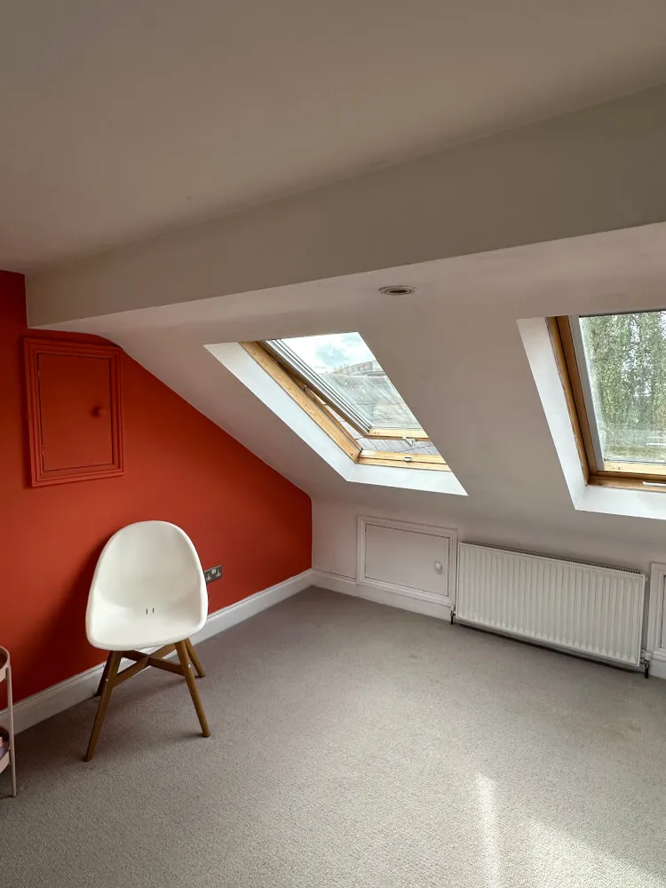 Spacious private double room in Walthamstow home
