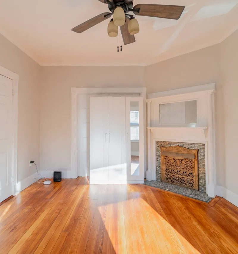 Private room in Central Village