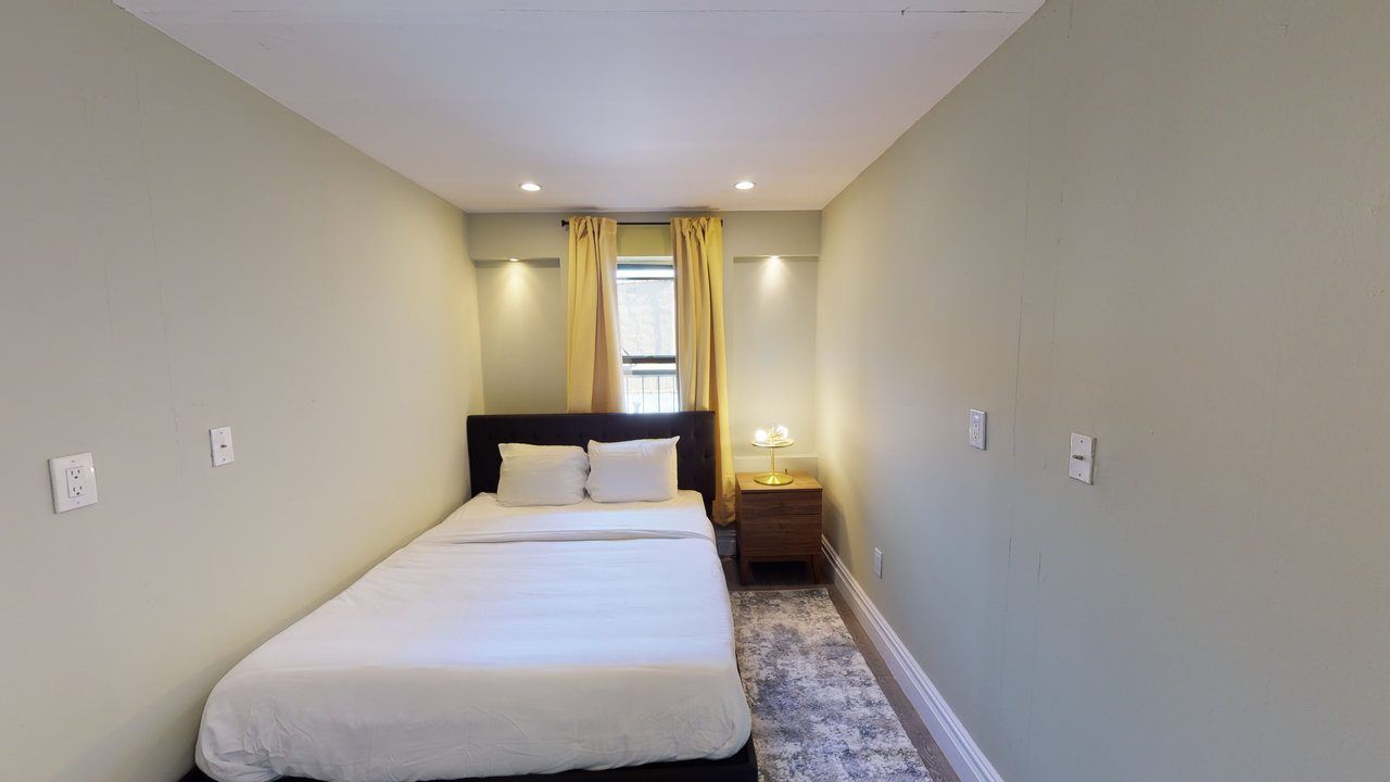 Private room in New York