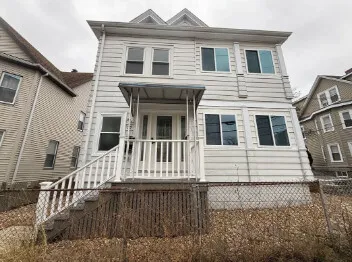 Newly Renovated Private Bedroom in Malden | Central AC & Heating | Easy Transit to Malden Center - Bedroom 1
