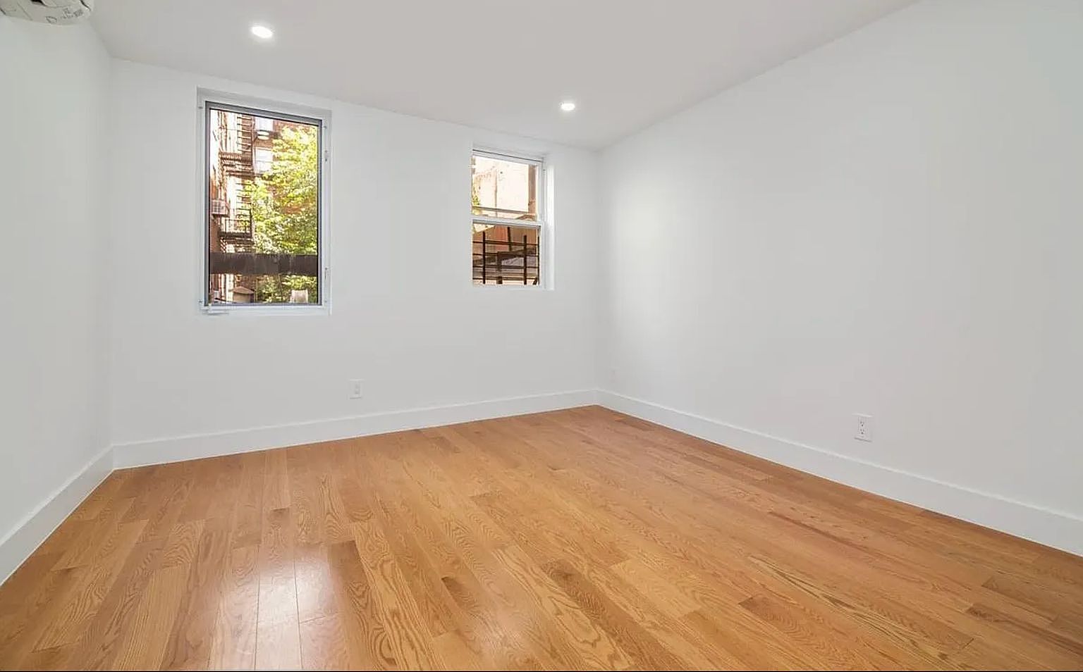 4x2 Apartment in East Village