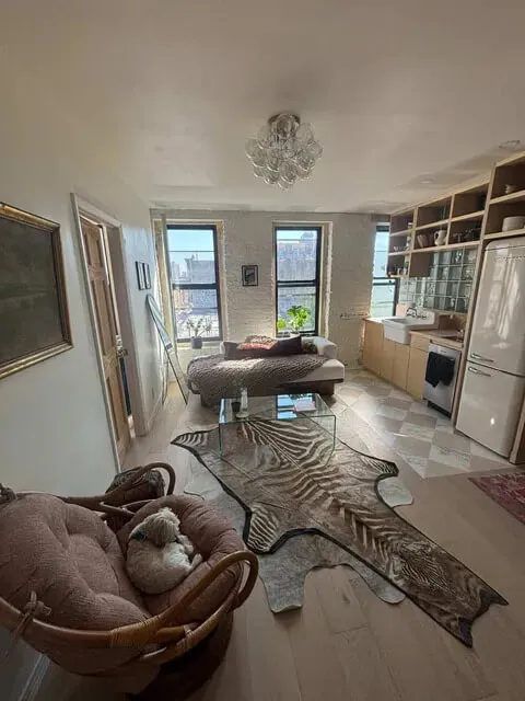 Sunlit Rooms in Williamsburg - Bedroom 3