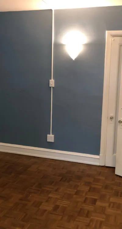 Spacious 1 bdrm steps from I House