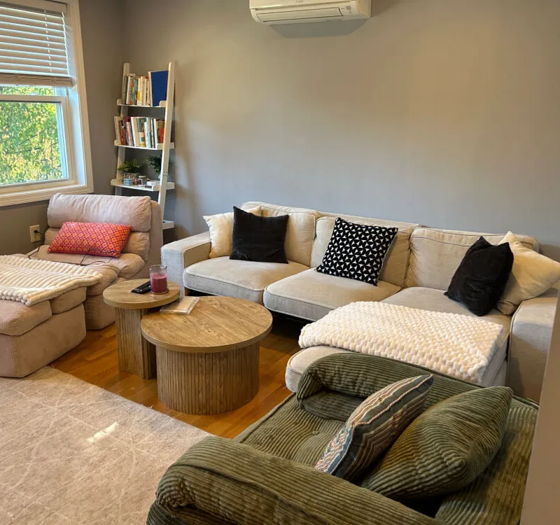 Private Entire Furnished Townhouse Available for Sublet