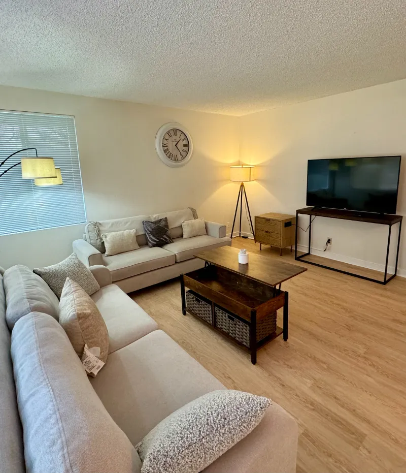 Your Lynnwood Getaway | 3BR Rambler Retreat