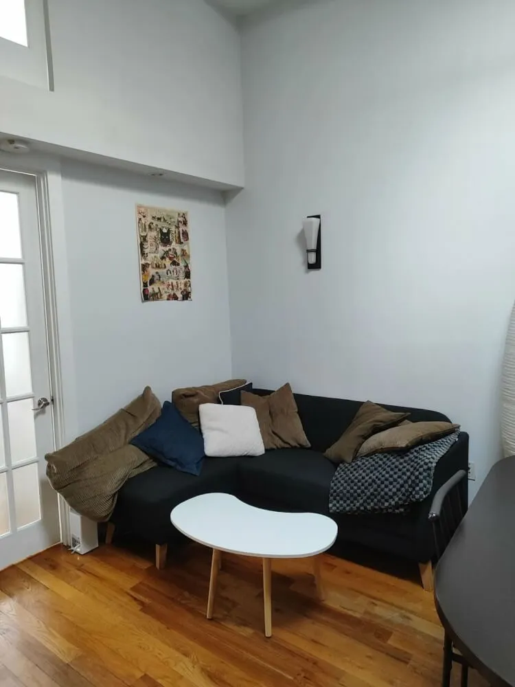 Cozy and bright room in Bushwick