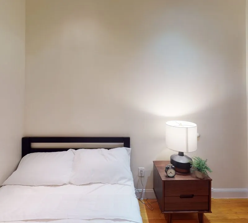 Private room in New York