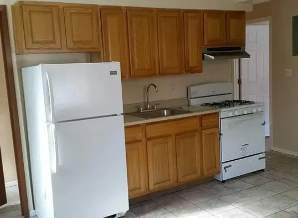 Bright Room in Woodside Legal Student Home
