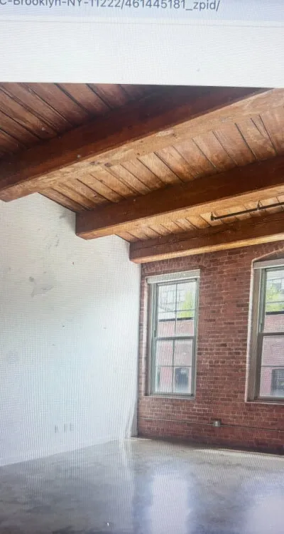 Industrial 2 bed / 1 bath apartment in Brooklyn