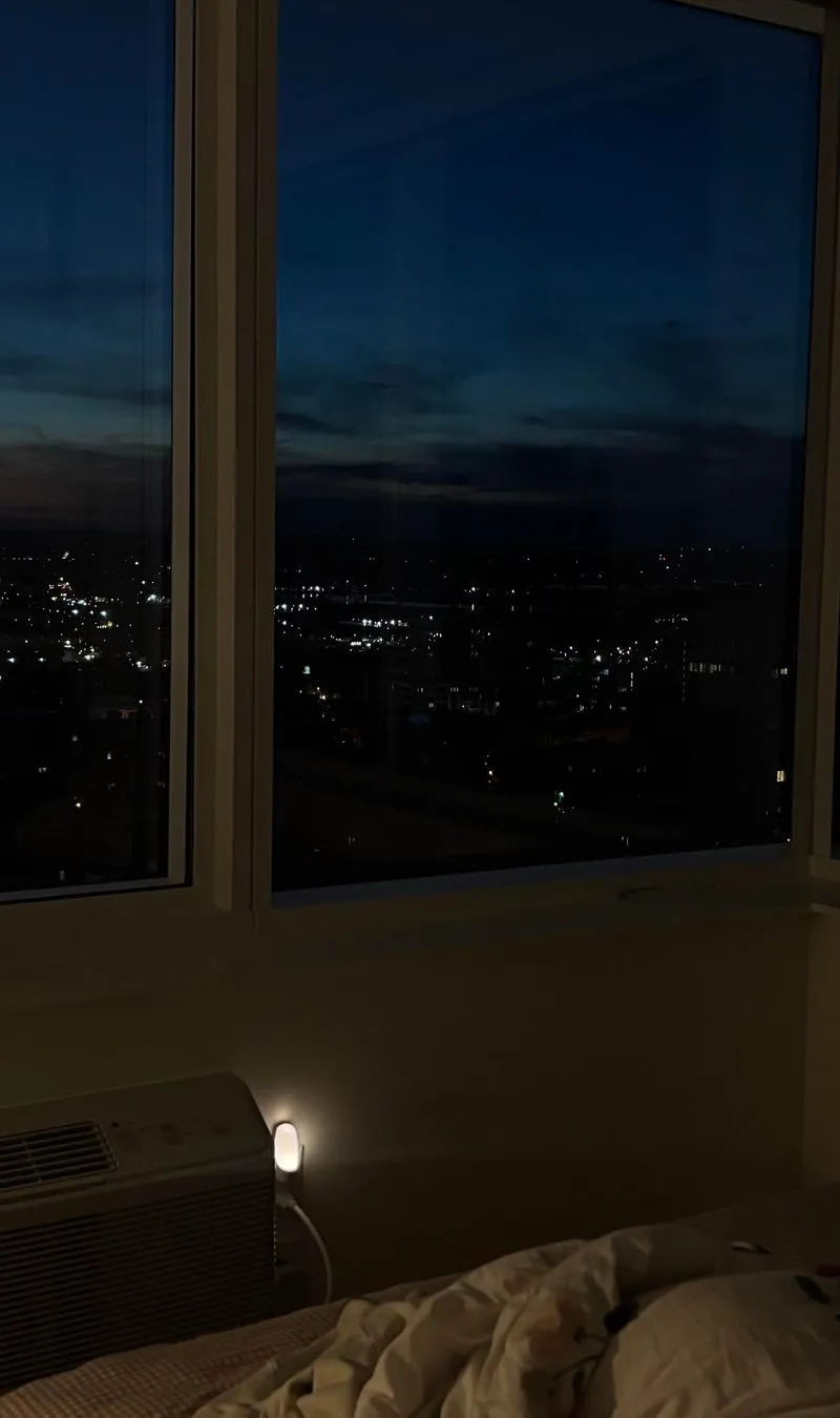 The Journal JSQ 2B2B Flex Room | 3 Min Walk to PATH | NYC Views | Female Only Unit