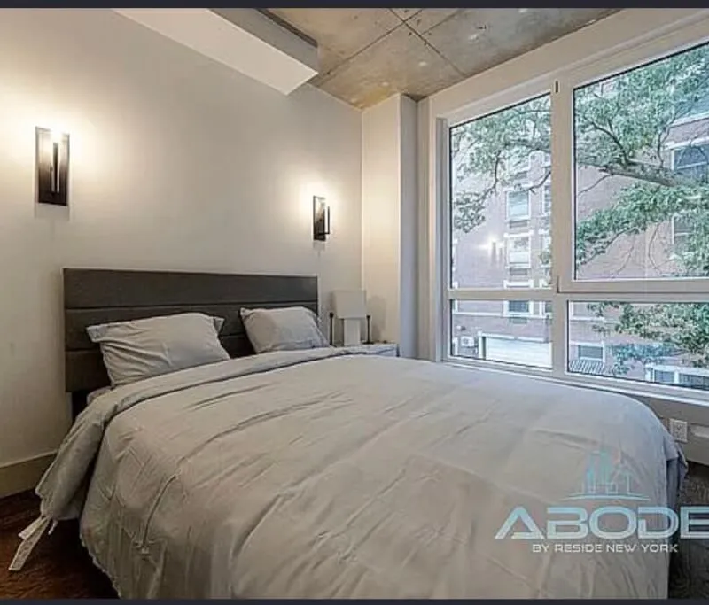 Long-term Room Sublease in PLG/ Flatbush