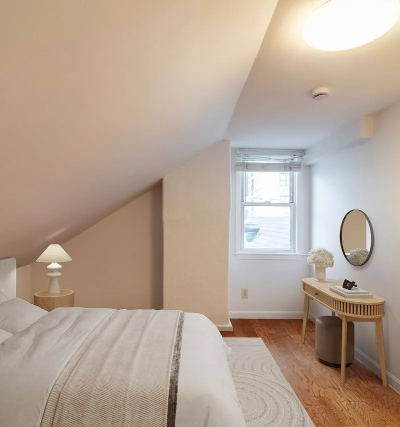 Private room in East Cambridge