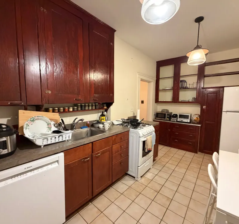 Spacious and Cozy Room in Jamaica Plain