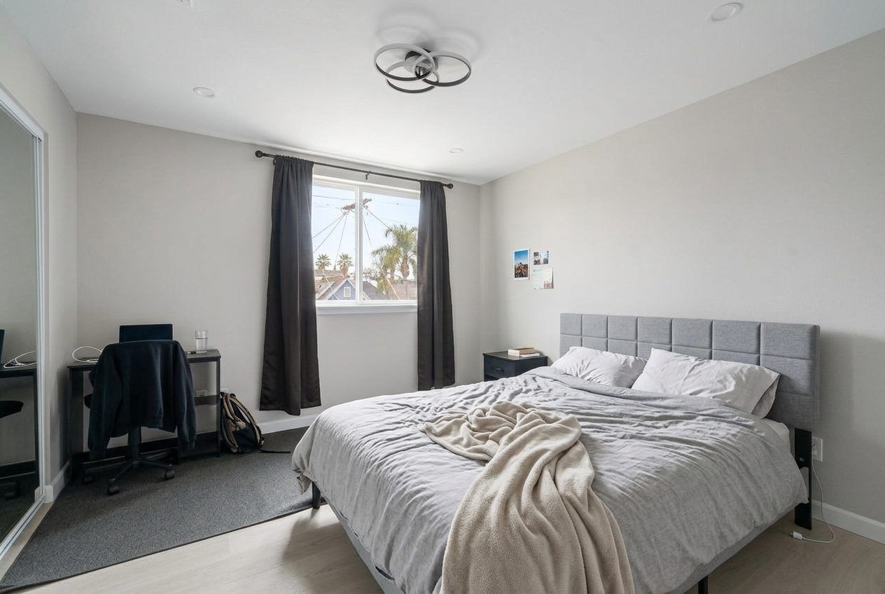 Private room in Central LA