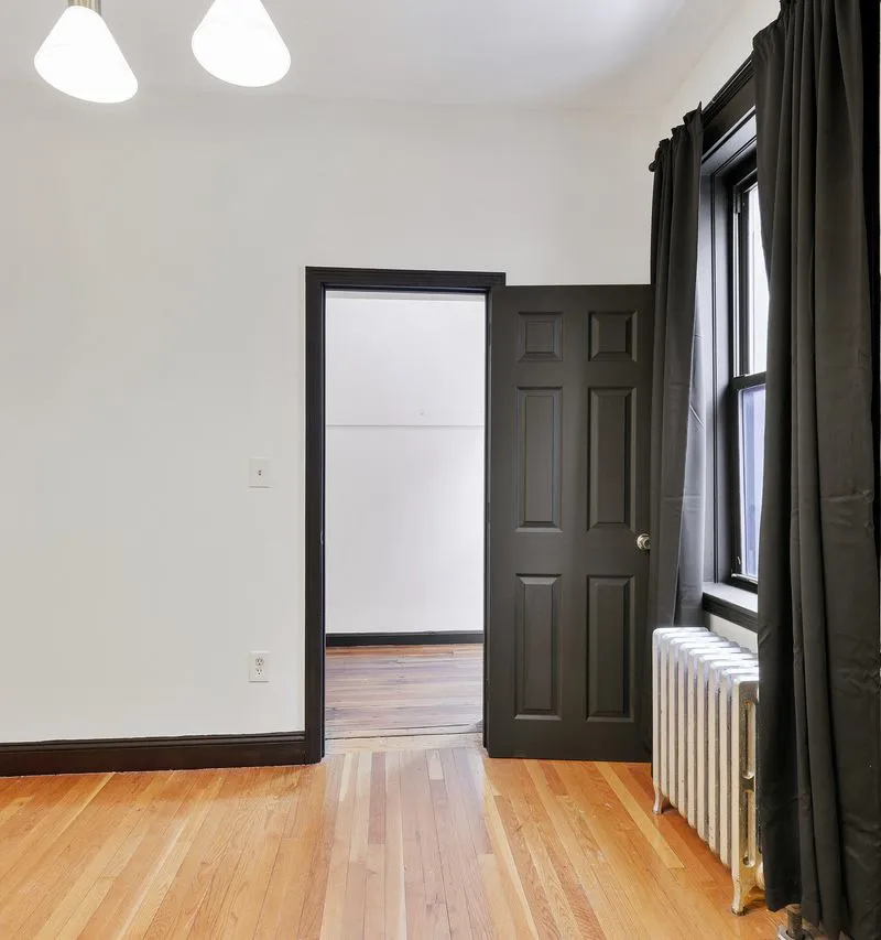 Private room in Commonwealth