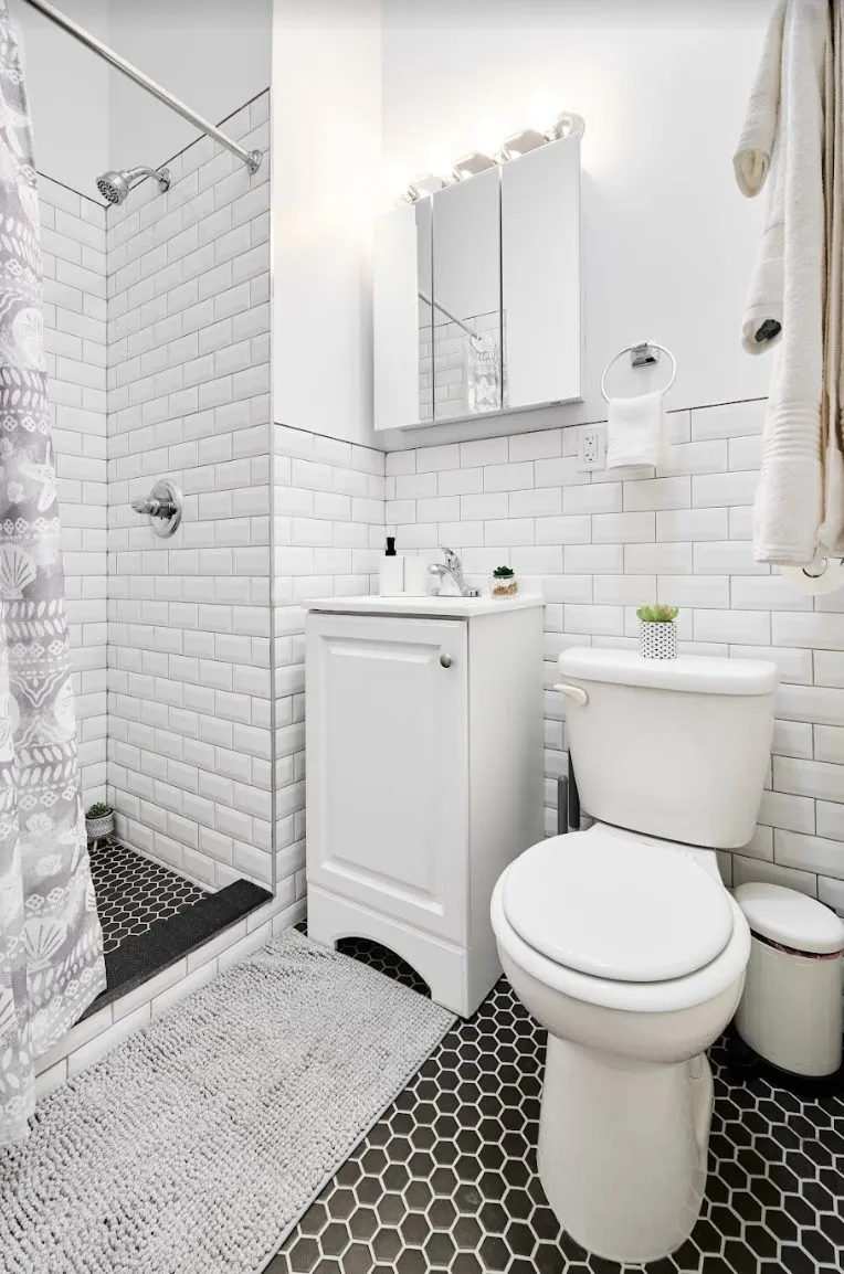 Furnished private bedroom with ensuite in Kips Bay