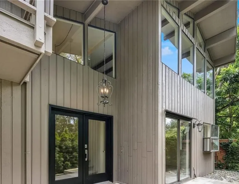 Bellevue 98006 Top School District Single-Family House 2nd Floor Unit | 3B2B Private Entrance | Fully Furnished & All Bills Included