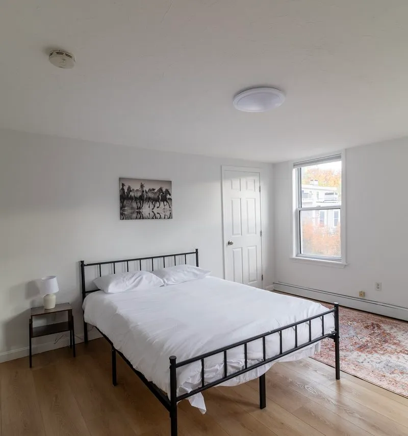 Private room in East Cambridge
