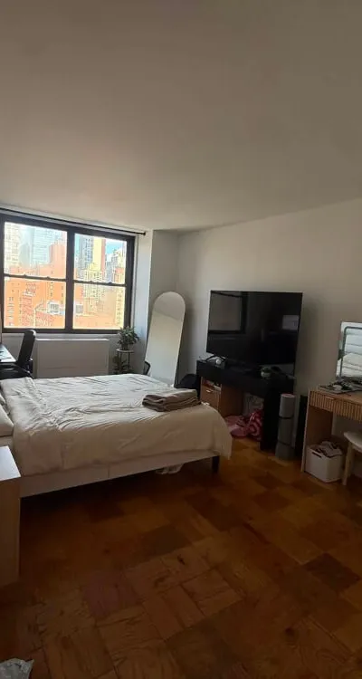Spacious Kips Bay Flex Three Bedroom Apartment