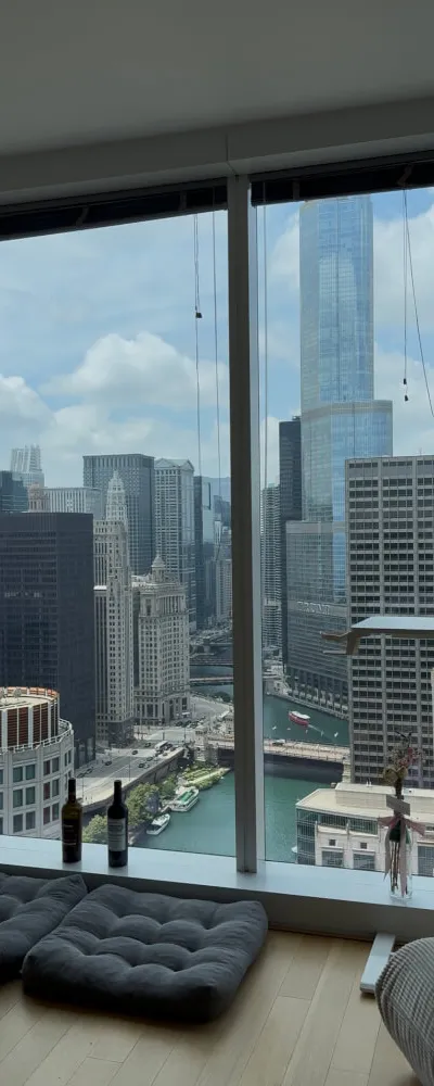 Chicago Downtown High-Floor River View 1B Convertible | Furnished Option | Renewal Available