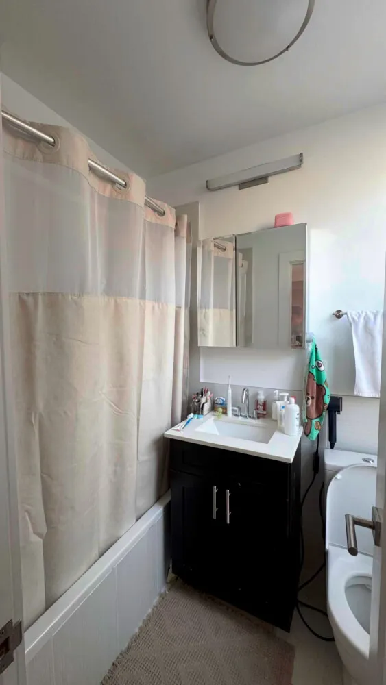 Private 1B1B in Luxury 2B2B | Manhattan Union Square | Virtual Doorman & Elevator | Daily/Short Sublet