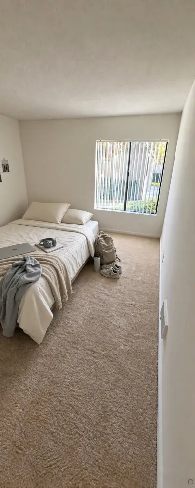 Spacious Master Bedroom at 3601 Parkview (Irvine) | Private En-Suite Bath & Walk-In Closet | Near UCI