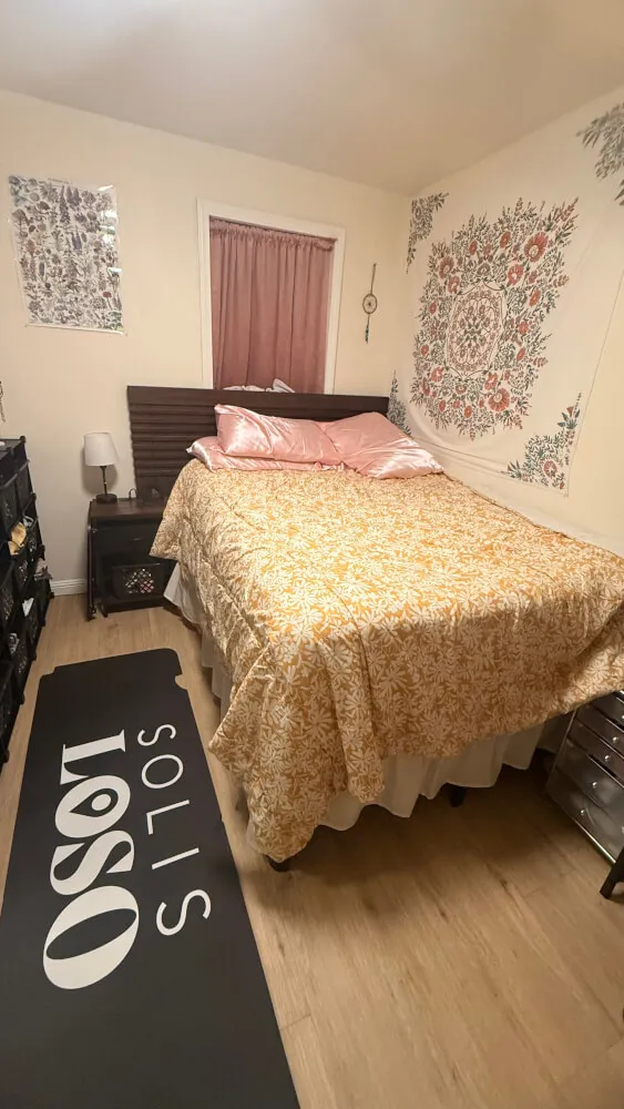 Private room in Cozy 2/1