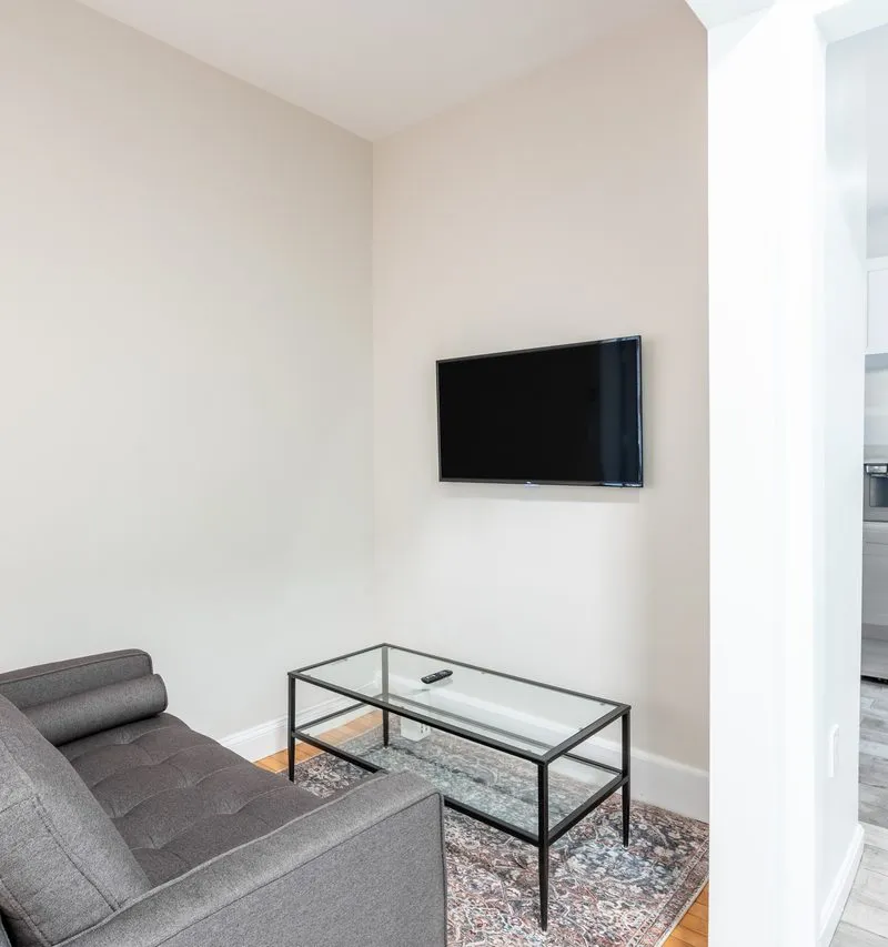 Private room in Downtown